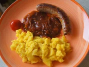 Bratwurst mit Zwiebelsauce und Kartoffelstampf - Rezept - Bild Nr. 8260