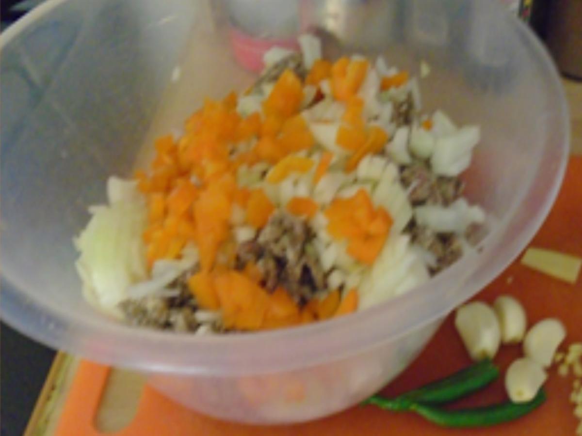 Buletten mit Sahnesauce, Drillingen und Blumenkohl-Brokkoli-Gemüse - Rezept - Bild Nr. 8261