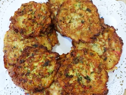 Exotisch-würzige Gemüsepuffer mit Erdnüssen – Martabak ala Ampenan - Rezept - Bild Nr. 8279