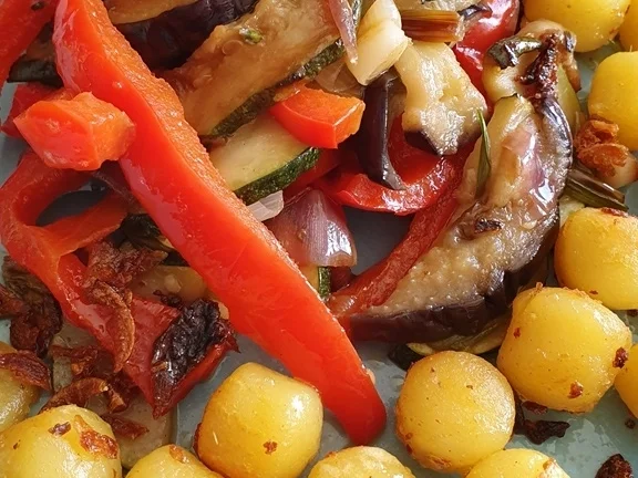 Rezept: Gemüseplatte mit Kartoffelperlen (auch kalt zu Essen) Bild Nr. 8265 Gemüseplatte mit Kartoffelperlen (auch kalt zu Essen) - Rezept - Bild Nr. 8265