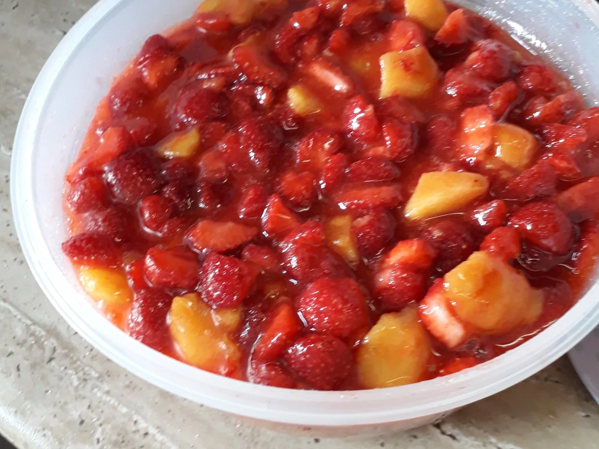Erdbeeren-Pfirsich Marmelde - Rezept - Bild Nr. 8265