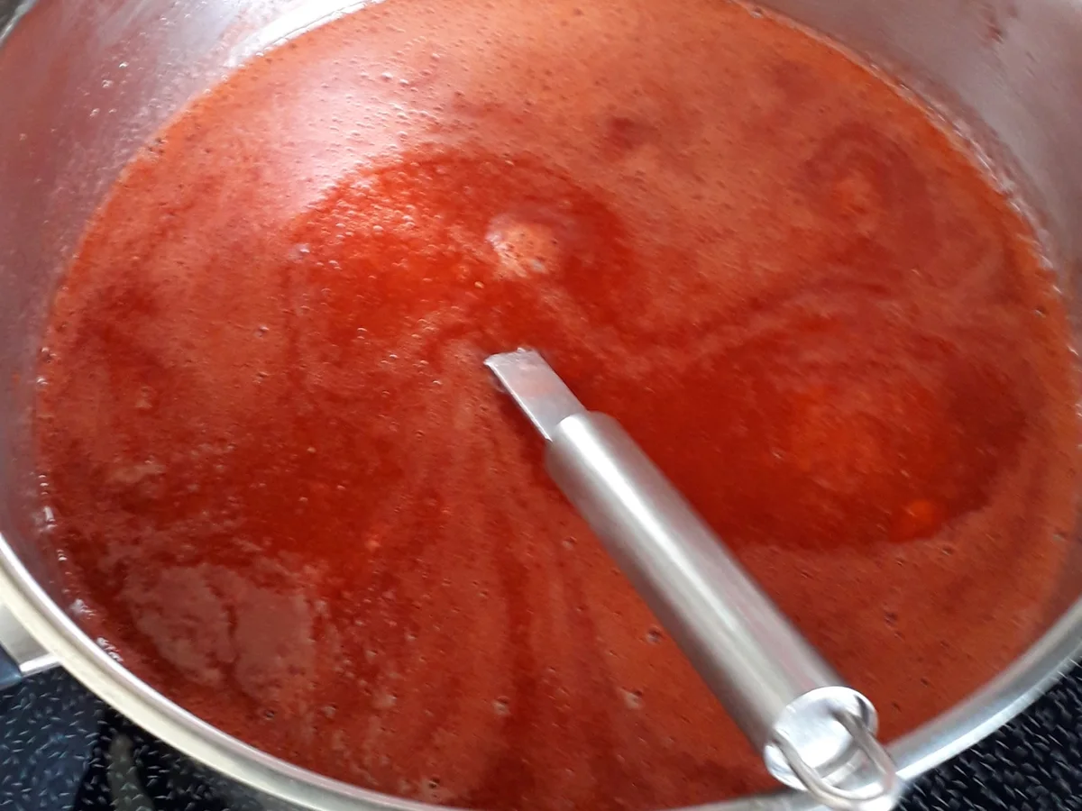 Erdbeeren-Pfirsich Marmelde - Rezept - Bild Nr. 8267