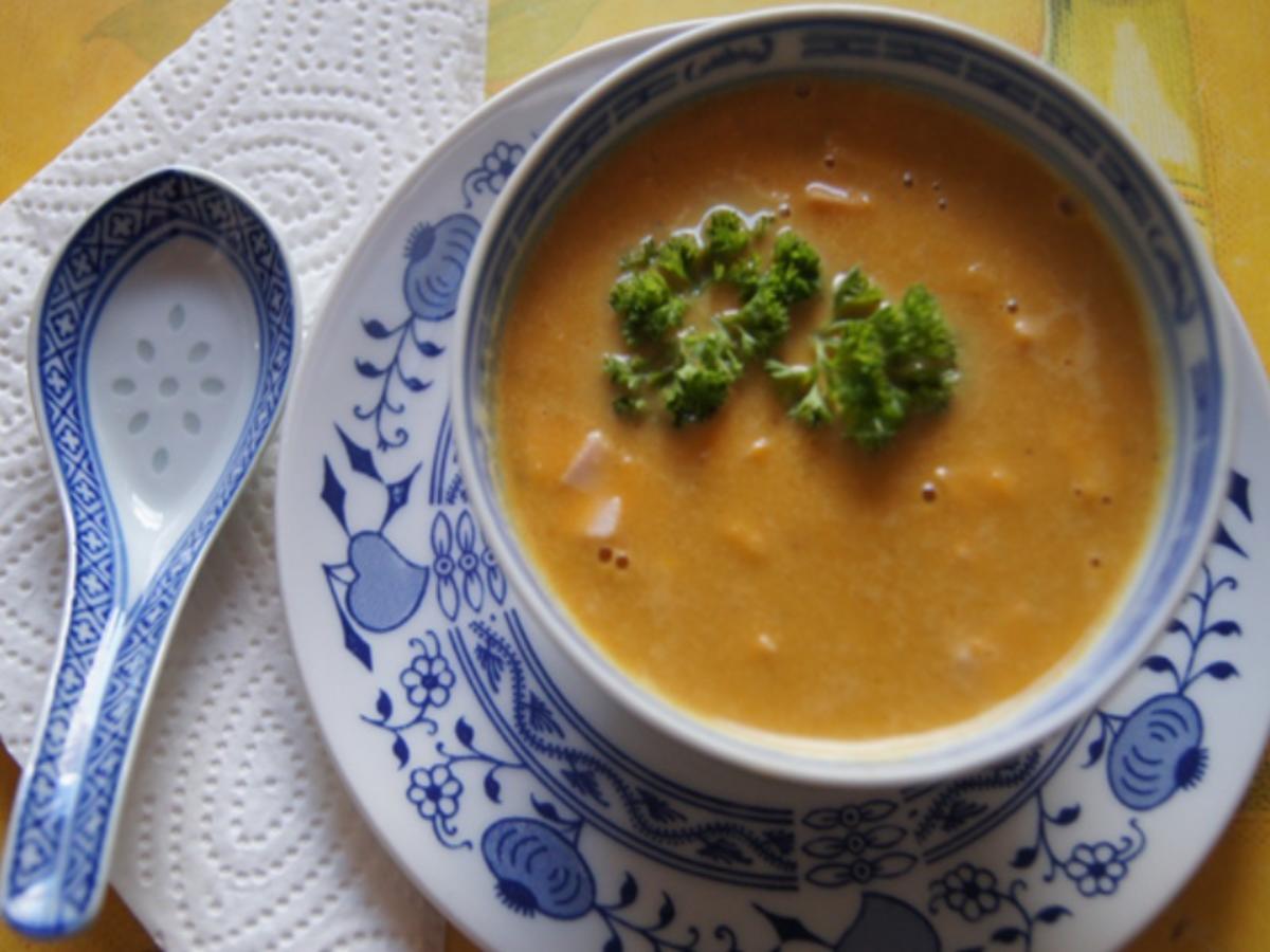 Asiatische-Orangen-Möhren-Suppe mit Einlage - Rezept - kochbar.de