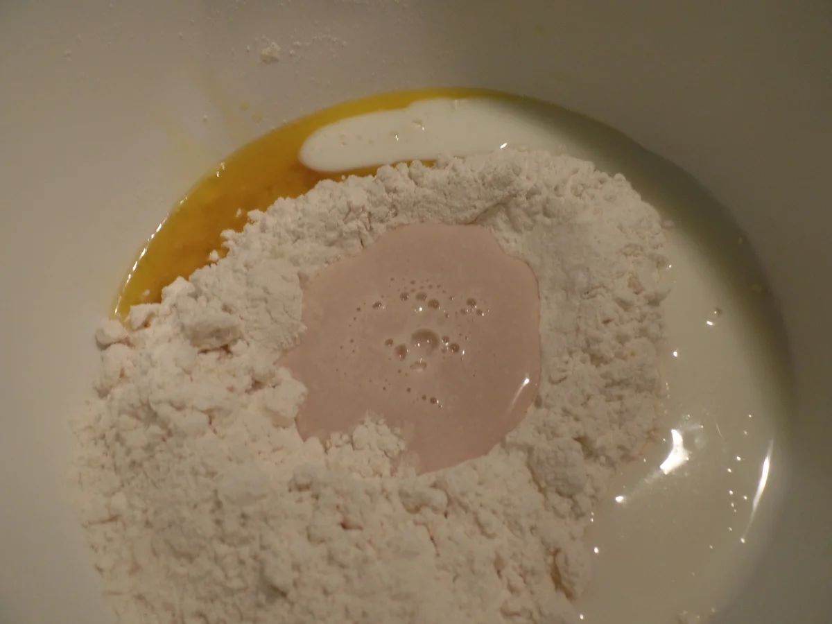 Rezept: Buttermilch-Flammkuchen mit Radicchio,Feldsalat und Wasabipaste Bild Nr. 8270 Buttermilch-Flammkuchen mit Radicchio,Feldsalat und Wasabipaste - Rezept - Bild Nr. 8270