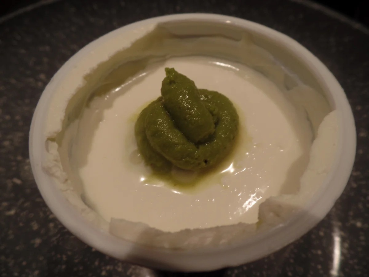 Rezept: Buttermilch-Flammkuchen mit Radicchio,Feldsalat und Wasabipaste Bild Nr. 8273 Buttermilch-Flammkuchen mit Radicchio,Feldsalat und Wasabipaste - Rezept - Bild Nr. 8273