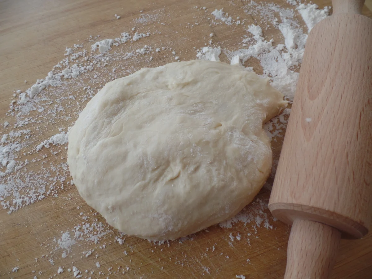 Rezept: Buttermilch-Flammkuchen mit Radicchio,Feldsalat und Wasabipaste Bild Nr. 8277 Buttermilch-Flammkuchen mit Radicchio,Feldsalat und Wasabipaste - Rezept - Bild Nr. 8277