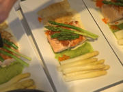 Pfungstädter Spargel an gegrilltem Lachs mit Lachsravioli - Rezept - Bild Nr. 8283