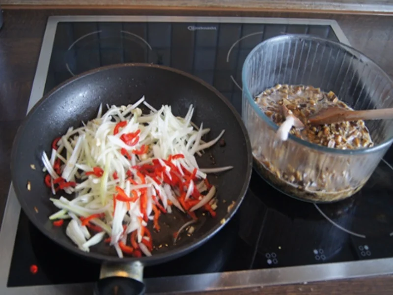 Rezept: Waldpilz-Frühlingsrollen Bild Nr. 8294 Waldpilz-Frühlingsrollen - Rezept - Bild Nr. 8294