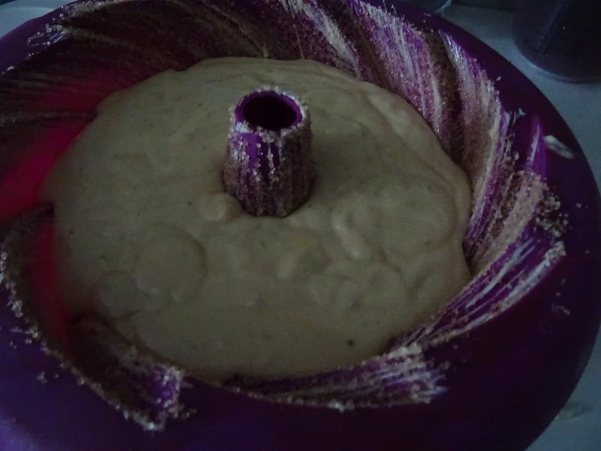 Joghurt-Limetten-Guglhupf - Rezept - Bild Nr. 4