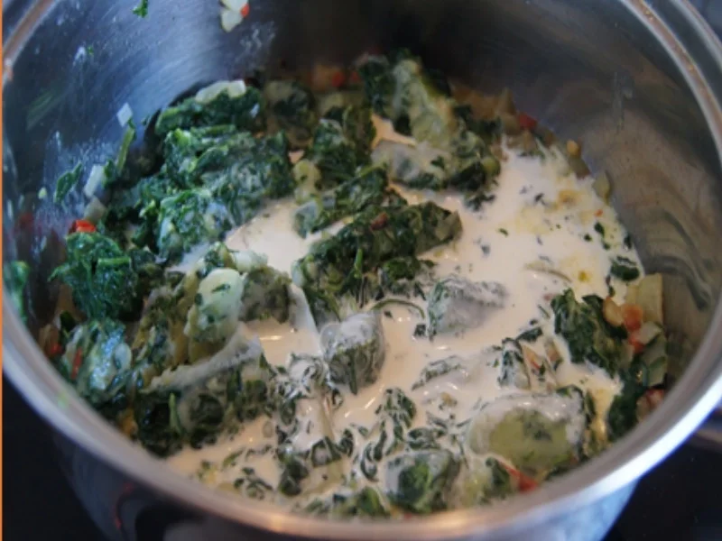 Schlemmer-Filet mit Rahm-Blattspinat und Petersilien-Kartoffeln - Rezept - Bild Nr. 8303