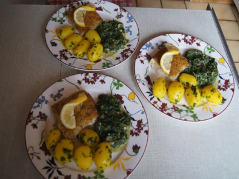 Schlemmer-Filet mit Rahm-Blattspinat und Petersilien-Kartoffeln - Rezept - Bild Nr. 8306