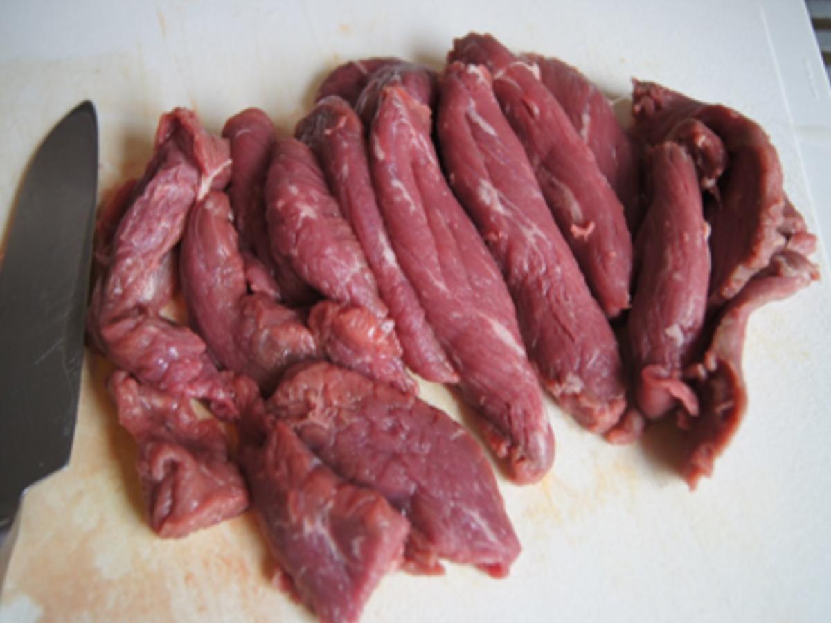 Gebratenes Rindfleisch und Gemüse mit Austernsauce und gelber Basmatireis - Rezept - Bild Nr. 5