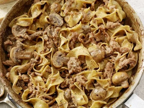 So gelingt ein Boeuf Stroganoff mit dem Thermomix - Rezept - Bild Nr. 2