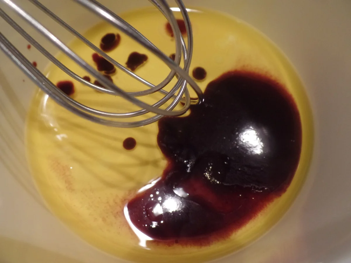 Marinierte Rinderstreifen auf Rucolasalat mit Ananas - Rezept - Bild Nr. 8299