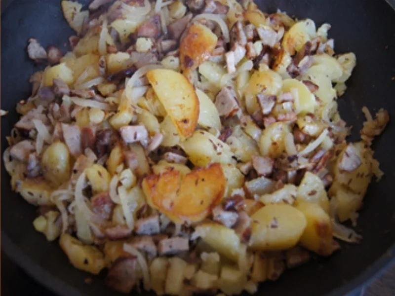 Rezept: Herzhafte Bratkartoffeln mit gemischten Salat Bild Nr. 8306 Herzhafte Bratkartoffeln mit gemischten Salat - Rezept - Bild Nr. 8306