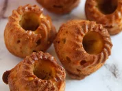 Rezept: Muffins: Mini-Gugl Apfel-Zimt Bild Nr. 2 Muffins: Mini-Gugl Apfel-Zimt - Rezept - Bild Nr. 2