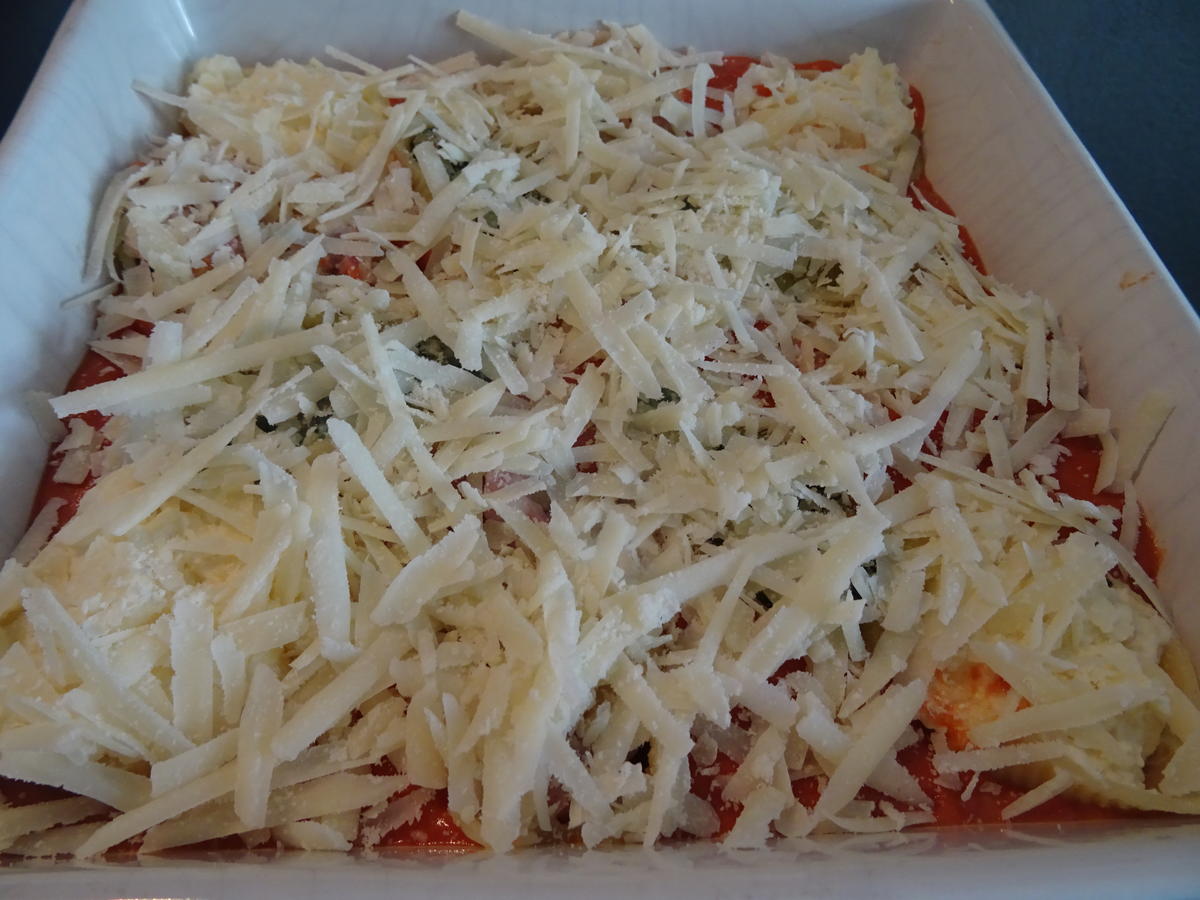 Conchiglioni mit dreierlei Füllung und Tomaten Bechamel Soße - einfach ...