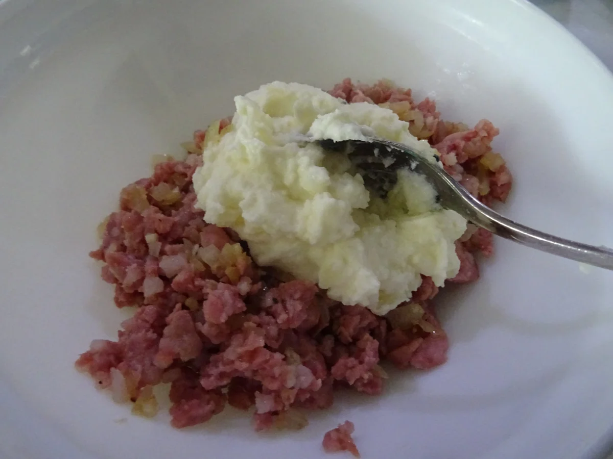 Conchiglioni mit dreierlei Füllung und Tomaten-Bechamel-Soße - Rezept - Bild Nr. 8309