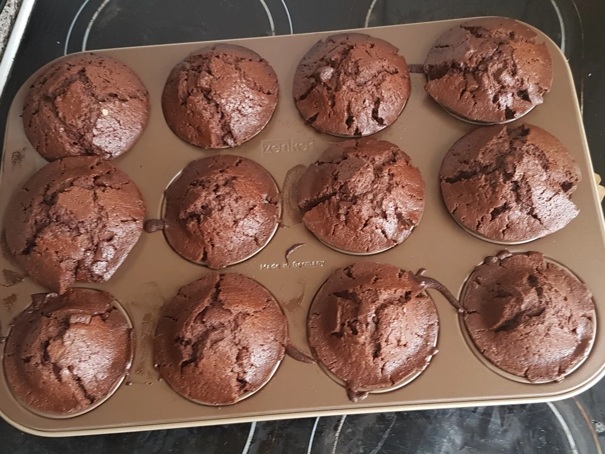 Schokomuffins (ohne Ei und ohne Milch) - Rezept - Bild Nr. 8338
