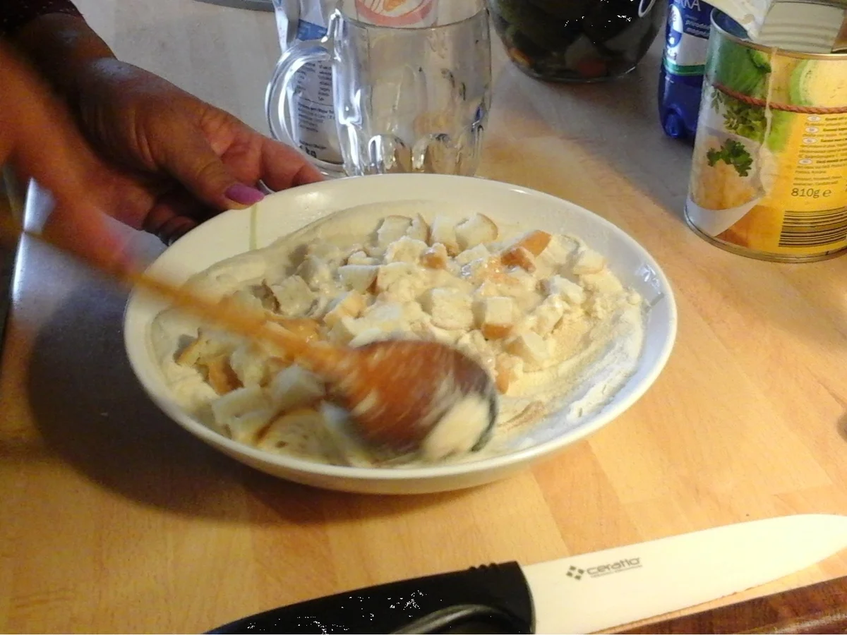 Tschechischer Schweinebraten mit Sauerkraut und Hefeknödel - Rezept - Bild Nr. 8381