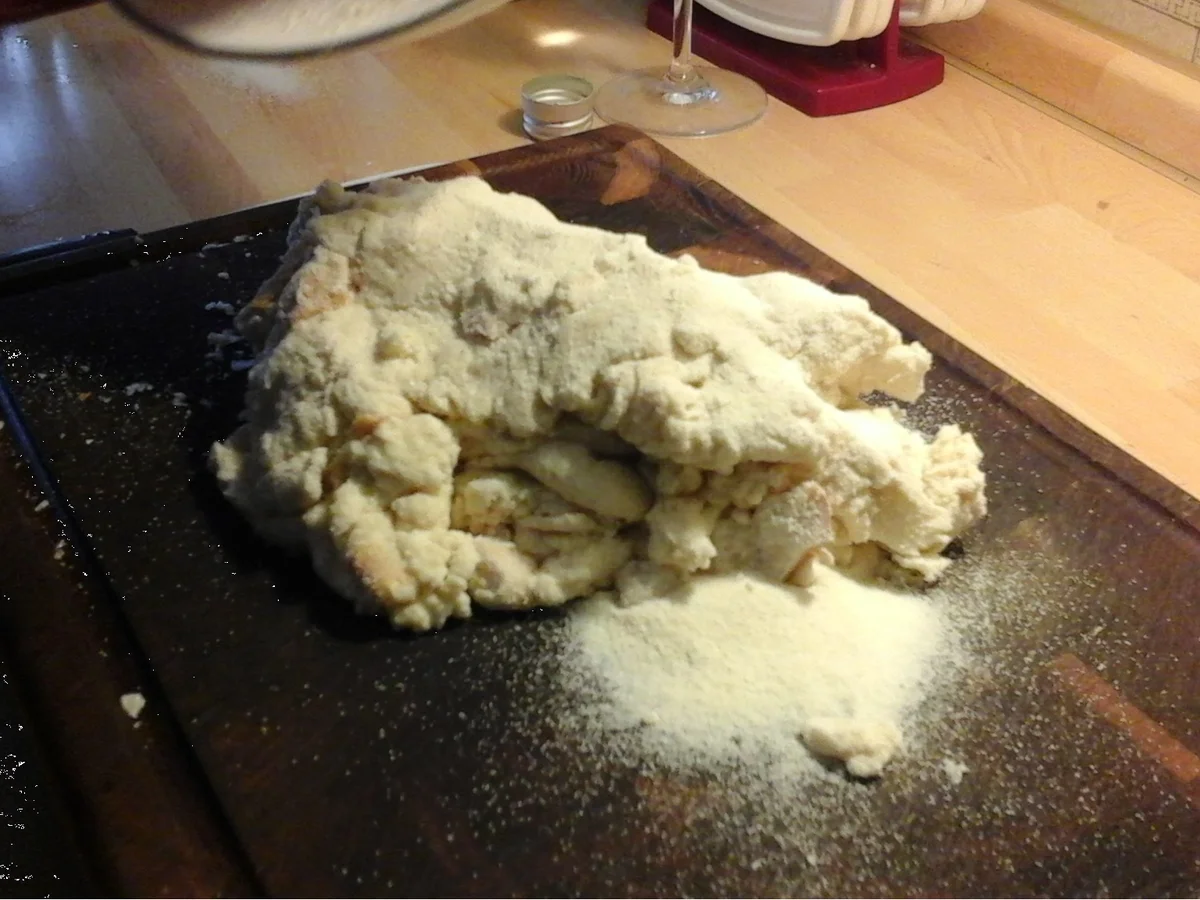 Tschechischer Schweinebraten mit Sauerkraut und Hefeknödel - Rezept - Bild Nr. 8383