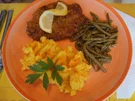 Paniertes Nackensteak mit Prinzessbohnen und Möhren-Kartoffel-Stampf - Rezept - Bild Nr. 3