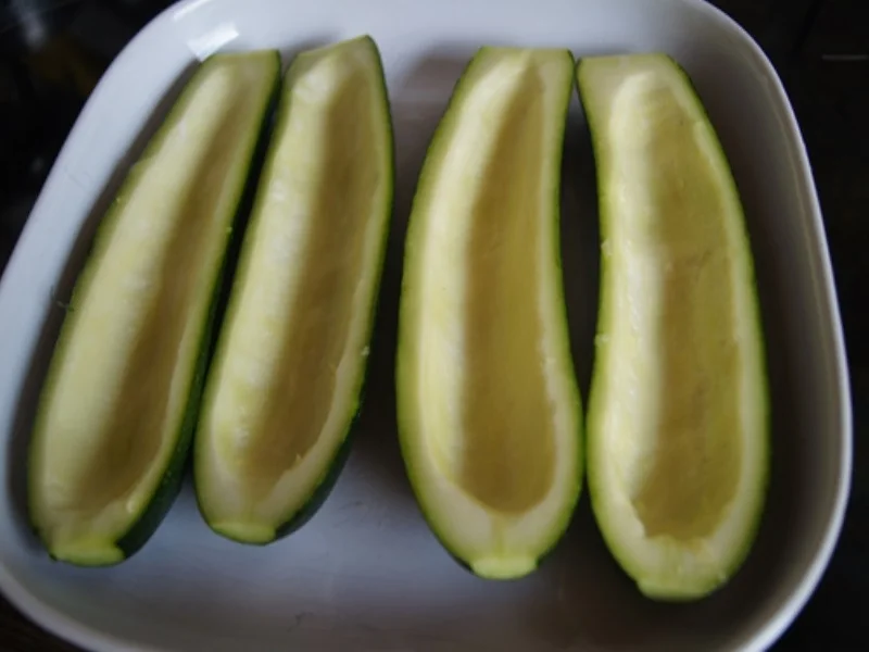 Gefüllte Zucchini mit gelben Basmatireis - Rezept - Bild Nr. 8