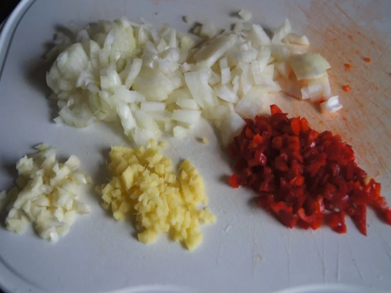 Gefüllte Zucchini mit gelben Basmatireis - Rezept - Bild Nr. 13