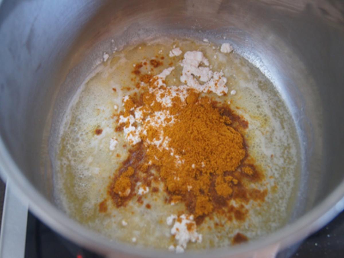 Eier mit Curry-Sauce und Curry-Kartoffeln - Rezept - Bild Nr. 5