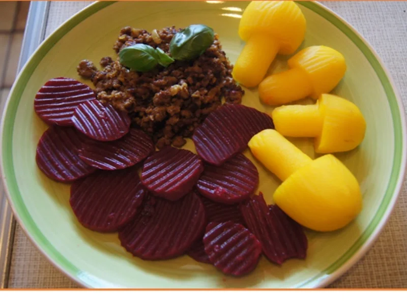Flickerklops mit Kartoffelpilzen und Rote Bete - Rezept - Bild Nr. 2