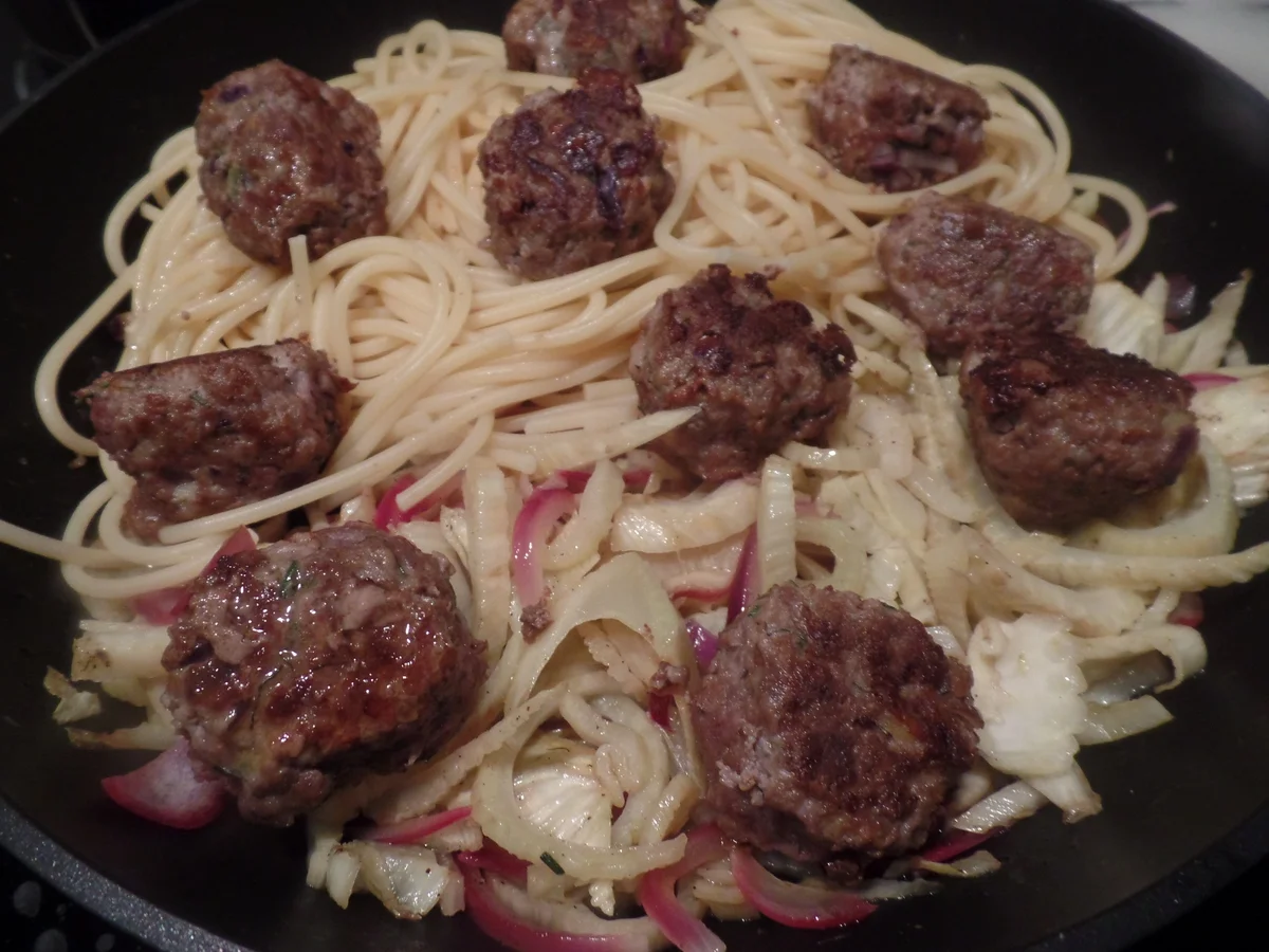 Fenchel-Spaghetti mit Hackbälchen - Rezept - Bild Nr. 8387