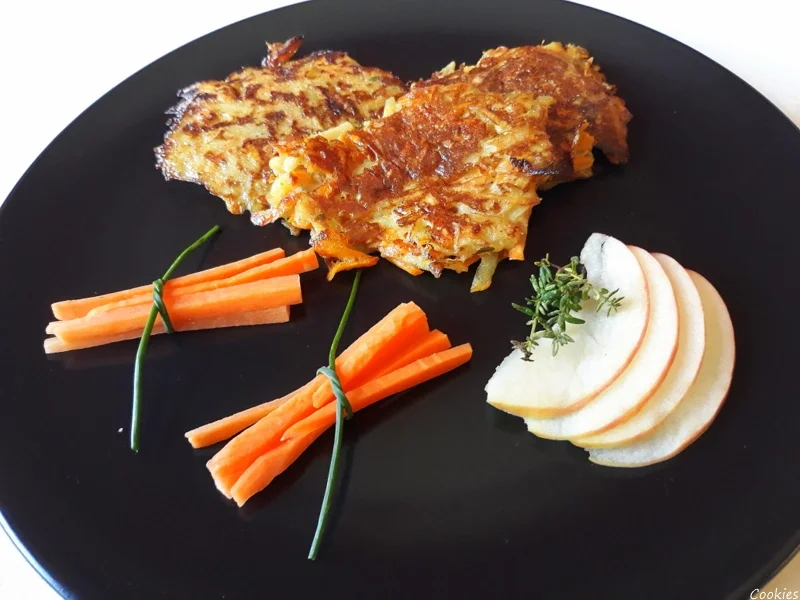 Rezept: Kartoffel - Apfel - Möhren - Rösti mit Thymian Bild Nr. 2 Kartoffel - Apfel - Möhren - Rösti mit Thymian - Rezept - Bild Nr. 2