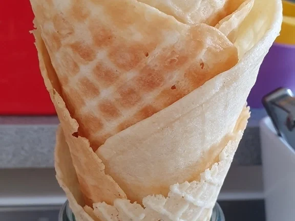 Rezept: Waffeln für Eis und Dessert oder Amuse Gueule und Amuse Bouche Bild Nr. 8390 Waffeln für Eis und Dessert oder Amuse Gueule und Amuse Bouche - Rezept - Bild Nr. 8390