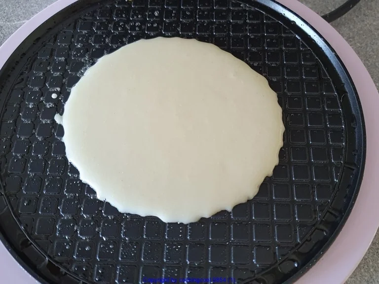 Rezept: Waffeln für Eis und Dessert oder Amuse Gueule und Amuse Bouche Bild Nr. 8394 Waffeln für Eis und Dessert oder Amuse Gueule und Amuse Bouche - Rezept - Bild Nr. 8394