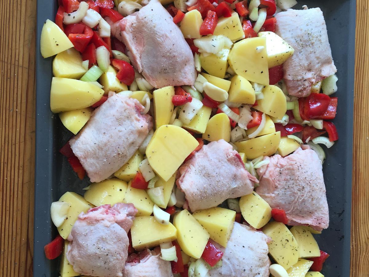 Kartoffel Paprika Hähnchen Blech - einfach - von javavina Kartoffel Paprika Hähnchen Blech - einfach - von javavina