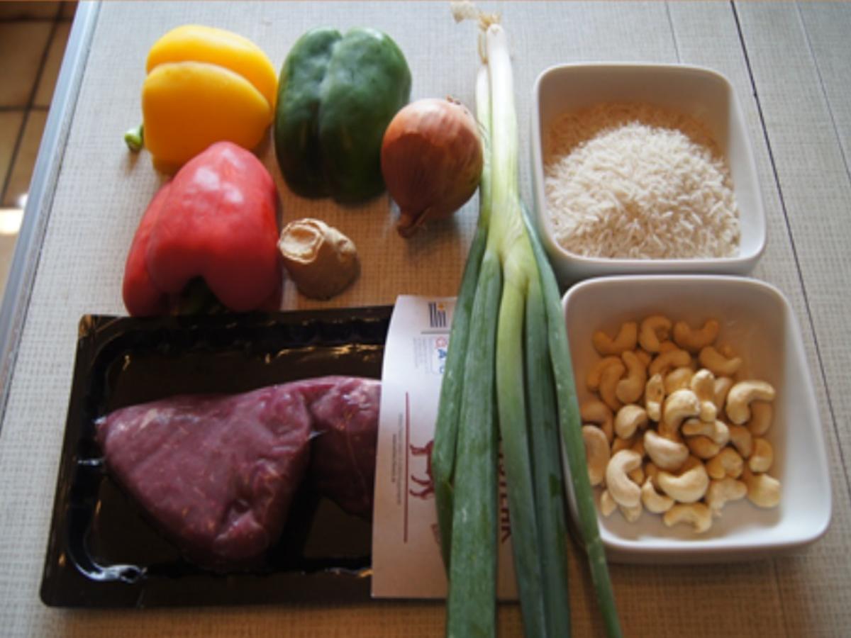 Rindfleisch-Paprika-Wok mit Cashew-Reis - Rezept - Bild Nr. 8422