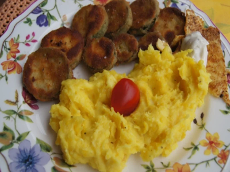 Rezept: Gebratene Zucchini mit Kartoffelstampf Bild Nr. 19 Gebratene Zucchini mit Kartoffelstampf - Rezept - Bild Nr. 19