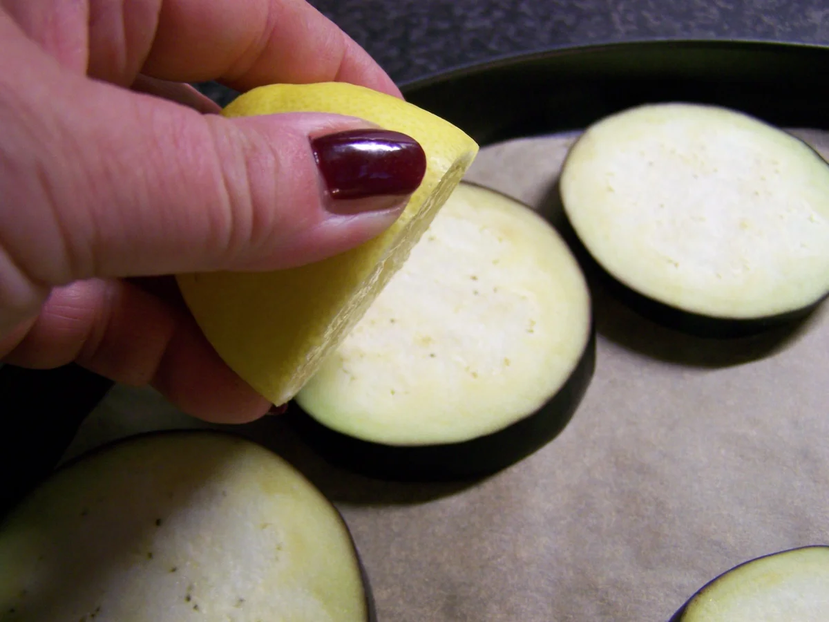 Rezept: Aubergine in fleischiger Gesellschaft... Bild Nr. 8427 Aubergine in fleischiger Gesellschaft... - Rezept - Bild Nr. 8427