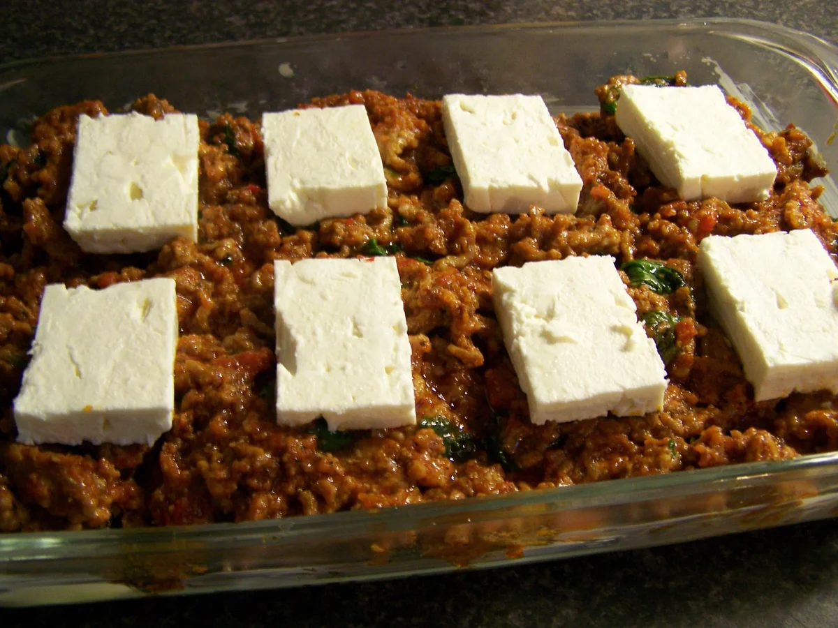 Rezept: Aubergine in fleischiger Gesellschaft... Bild Nr. 8444 Aubergine in fleischiger Gesellschaft... - Rezept - Bild Nr. 8444