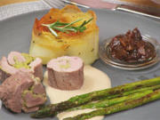 Filet vom Angler Sattelschwein, Kartoffelrose, grüner Spargel und Baconkonfitüre - Rezept - Bild Nr. 8448