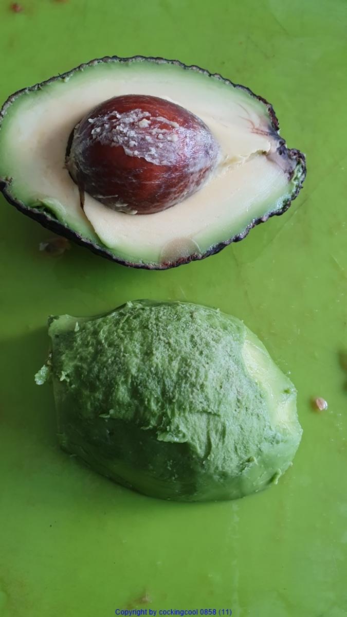 Wasabi Rucula Salat mit Avocado Melone und Passionsfrucht - Rezept - Bild Nr. 8473