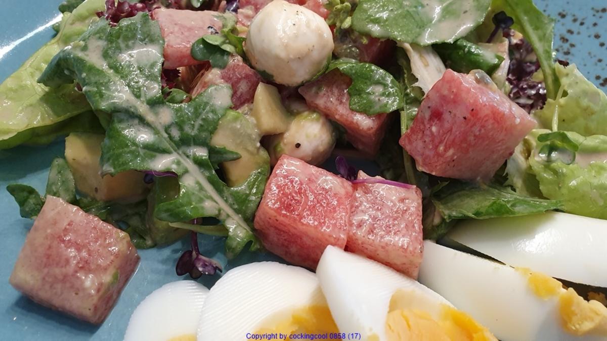 Wasabi Rucula Salat mit Avocado Melone und Passionsfrucht - Rezept - Bild Nr. 8480