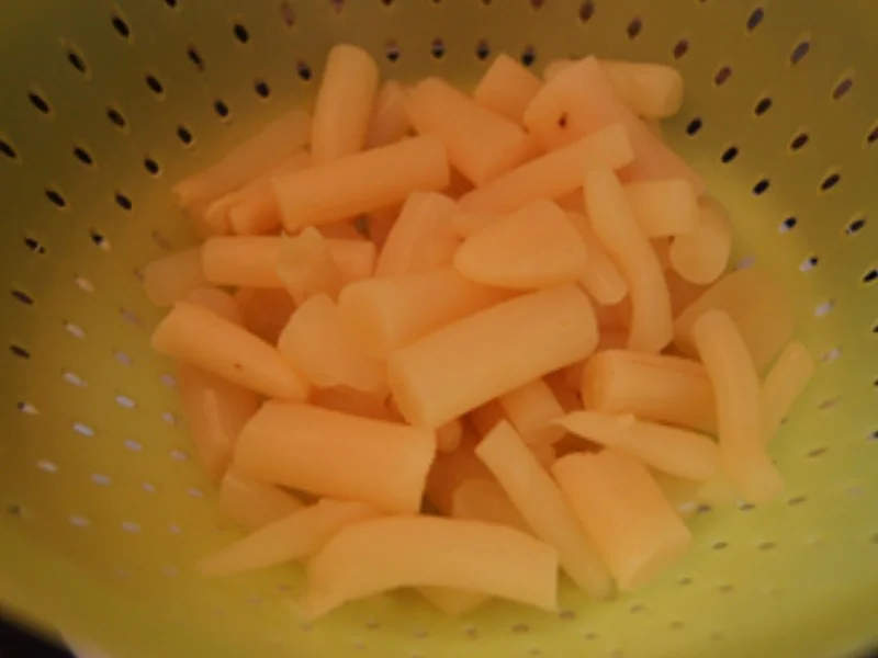 Rezept: Alaska Seelachsfilet mit Schwarzwurzeln und herzhaften Kartoffelstampf Bild Nr. 8471 Alaska Seelachsfilet mit Schwarzwurzeln und herzhaften Kartoffelstampf - Rezept - Bild Nr. 8471