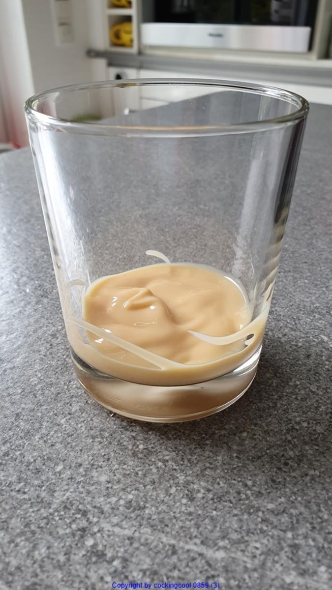 Griechischer Joghurt mit eingelegten Kirschen - Rezept - Bild Nr. 8470