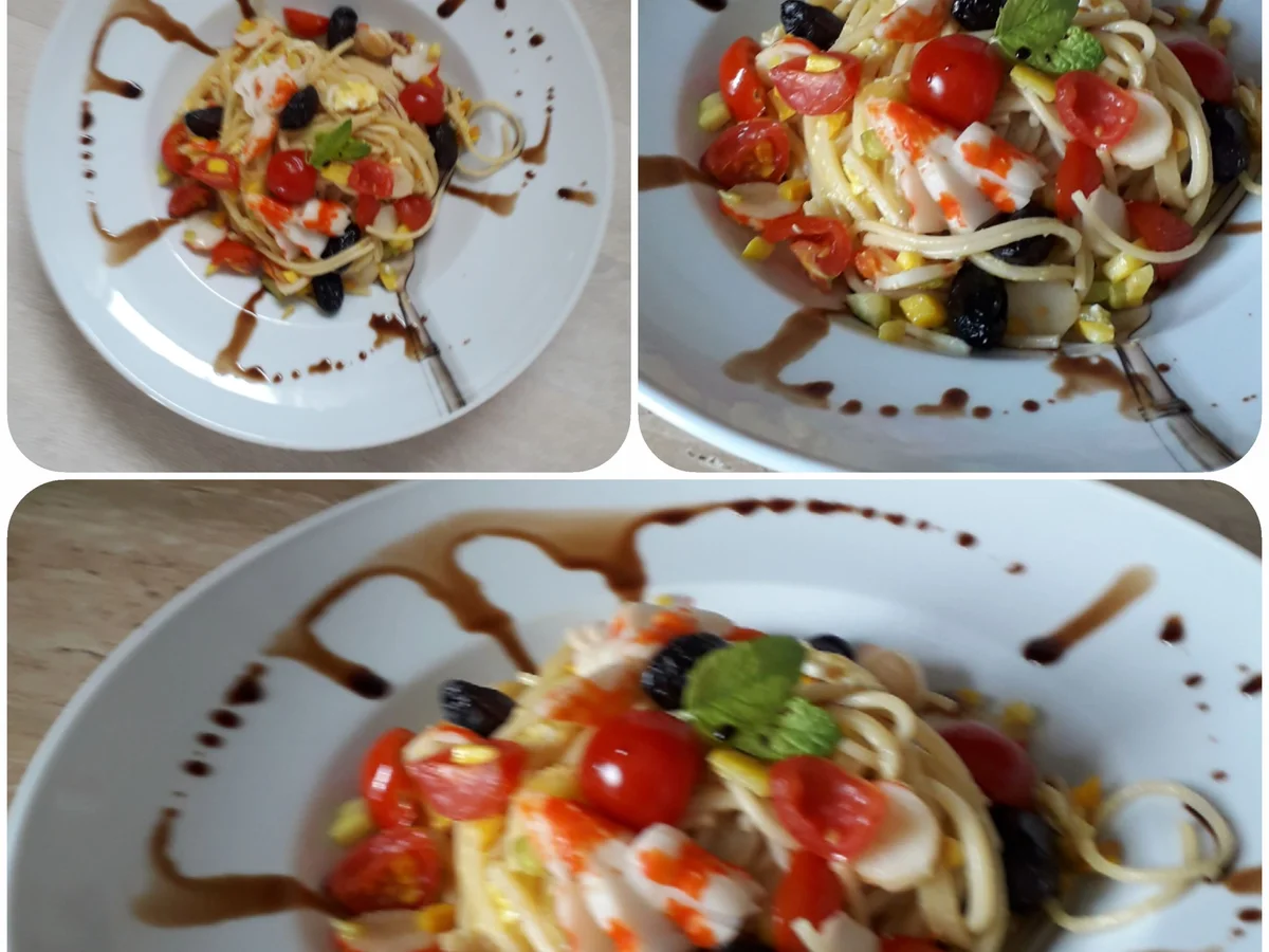 Spagetti mit gelber Zucchini ,Schwarze Oliven - Rezept - Bild Nr. 8478