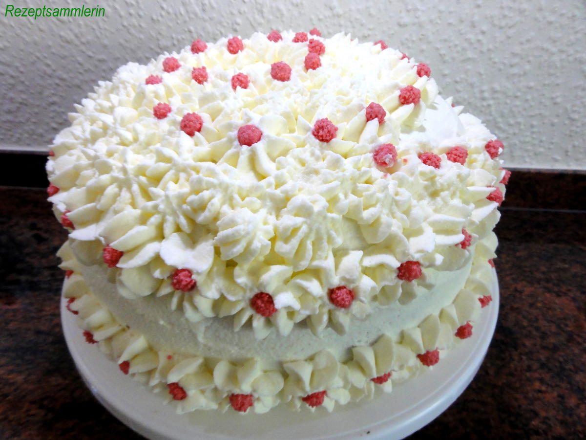 Biskuit: HIMBEER ~ FRISCHKÄSE ~ SAHNETORTE - Rezept - kochbar.de