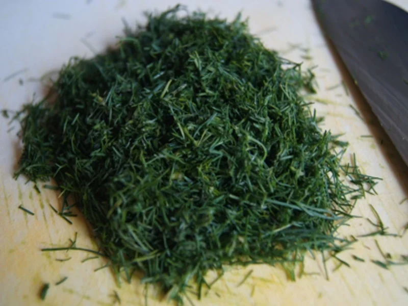 Rezept: Gekochte Eier mit Dillsauce, Kartoffeln und Romana-Salat Bild Nr. 8475 Gekochte Eier mit Dillsauce, Kartoffeln und Romana-Salat - Rezept - Bild Nr. 8475