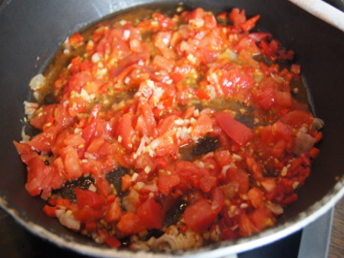 Spaghetti in Chili-Tomaten-Ei-Pfanne - Rezept - Bild Nr. 8