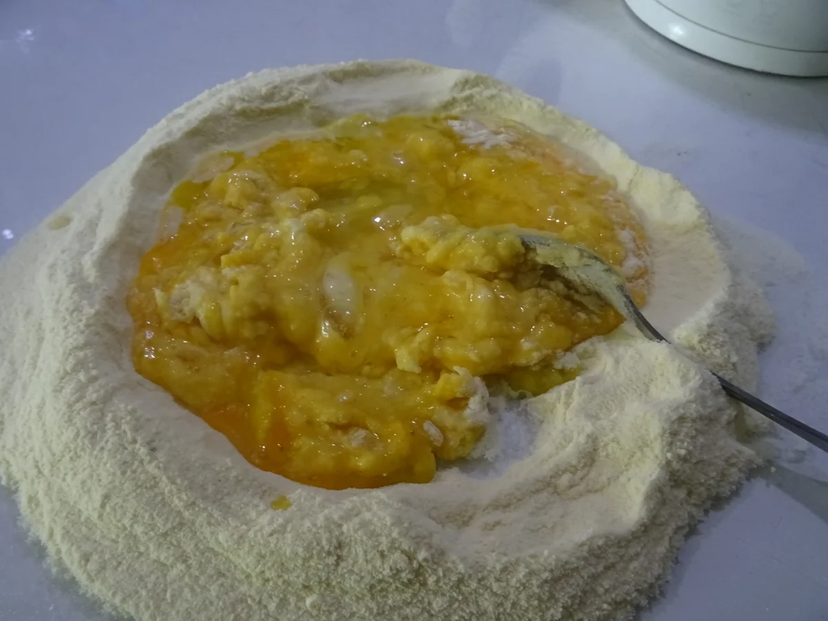 Rezept: Fagottini mit Pilzfüllung und Speck-Sahne-Soße Bild Nr. 8492 Fagottini mit Pilzfüllung und Speck-Sahne-Soße - Rezept - Bild Nr. 8492