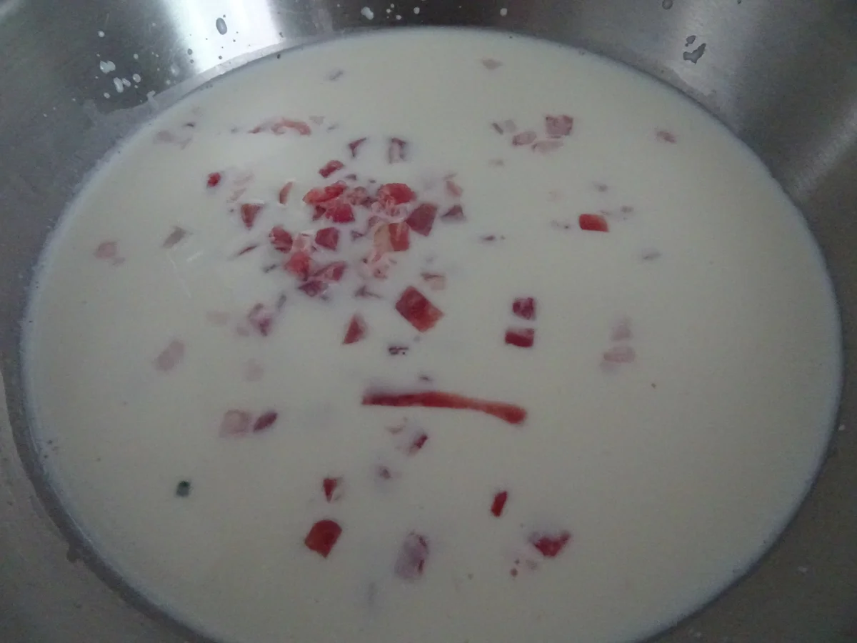 Rezept: Fagottini mit Pilzfüllung und Speck-Sahne-Soße Bild Nr. 8495 Fagottini mit Pilzfüllung und Speck-Sahne-Soße - Rezept - Bild Nr. 8495